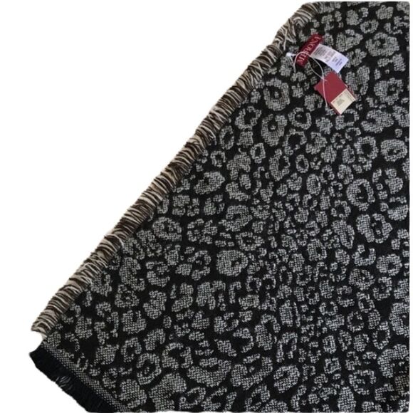 Merona Large Oversized Animal Print Leopard Scarf Wrap NWT - Picture 7 of 15
